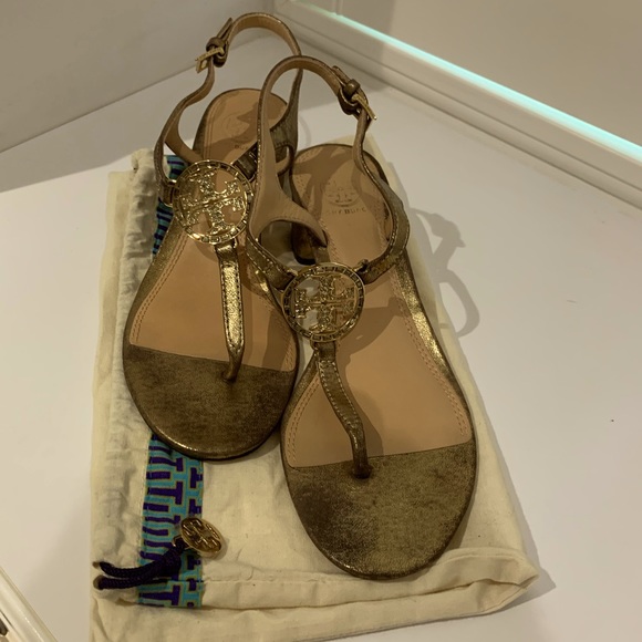 Tory Burch Women Metallic Gold W/ Rhinestone Thong Shoes Sandals 7.5 Block Heel - Picture 1 of 6